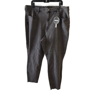 DollHouse Curvy Collection Cropped Charcoal High Rise Skinny Jean Size 22